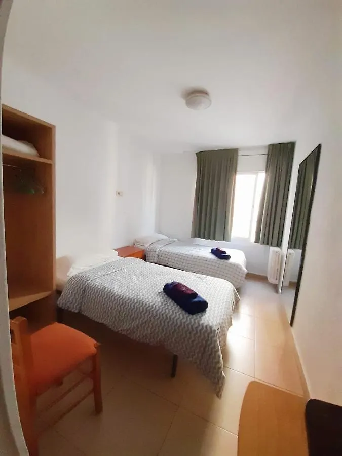 호텔 Hostal Lloret Playa